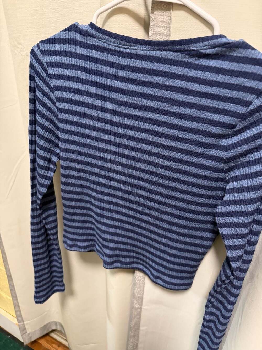 C0029 No Boundaries Striped Star Long Sleeve Crop Top Size S (4-6) - Picture 5 of 5